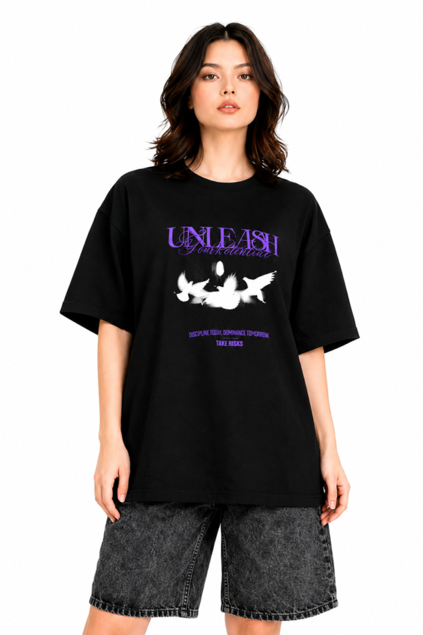 UNFLASH OVERSIZED T-SHIRT