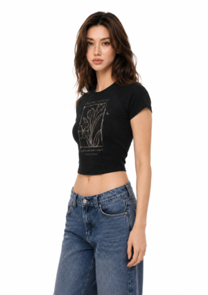 2e23249e-9809-4a48-a8ae-7054ee130398 LUMEA CROP TOP